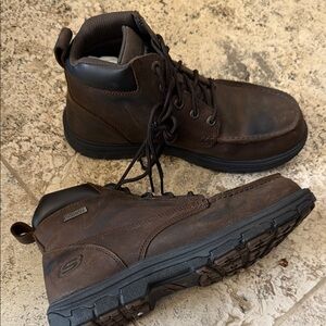 Sketchers steel toe brown leather boots